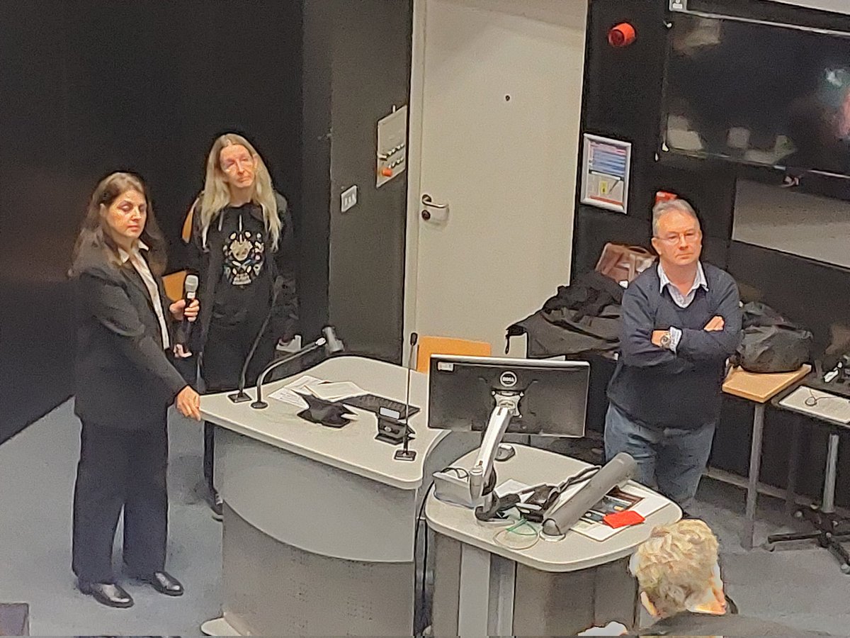 Final question to the panel @DinaBalabanova @usuprun @martinmckee and Inna Maslenchuk at the @LSHTM event on #healthcare system reform experience in #Ukraine