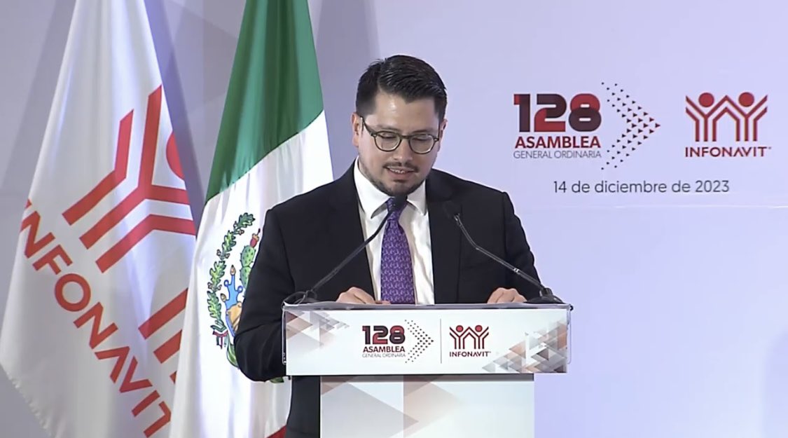 DayraVergara's tweet photo. En la 128 Asamblea General Ordinaria, @carlosmartinezv, destacó los logros y avances del @Infonavit en el 2023:
✅ Se han otorgado 2.3 millones de créditos a trabajadores.
✅ Se extendió la edad hasta 75 años para que las #mujeres puedan solicitar un crédito con #MujerInfonavit. https://t.co/u2FPHtYKDZ