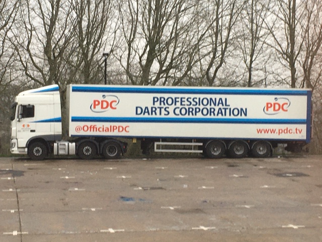 Þá eru innan við 24 tímar í að veislan hefjist. #gameon #peelan