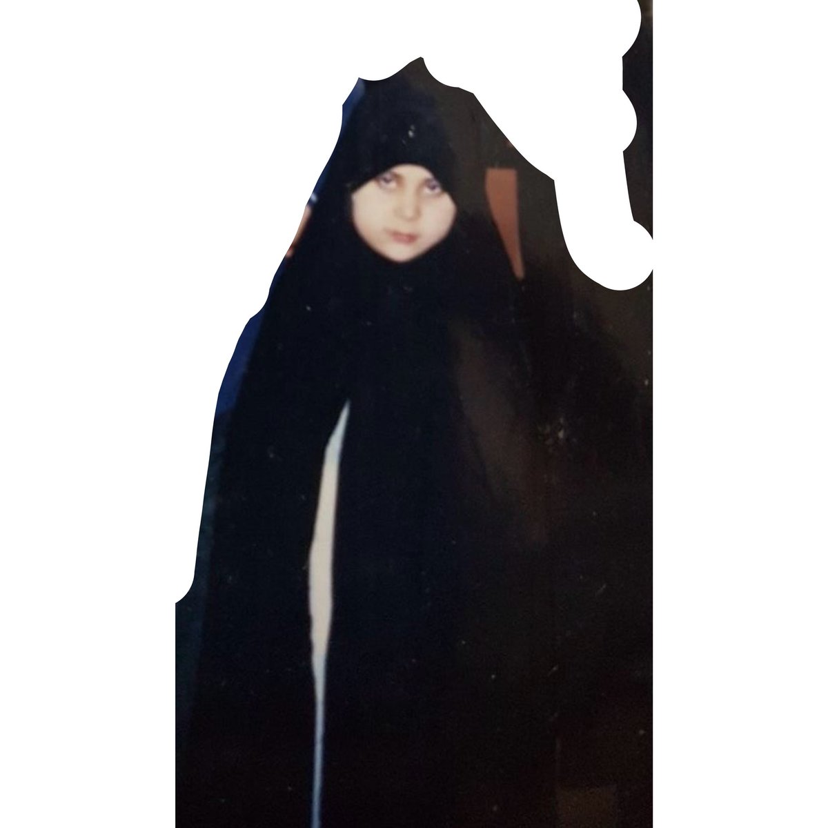 __Injaneb96's tweet image. Tell me about the "Islamophobia".
Tell that to the 7-year-old me, who was forced to wear this (photo on the right) to school every day since she was 7 years old.
Tell the 8-year-old me that she was about to be molested by an adult man in a very conservative neighborhood on her…