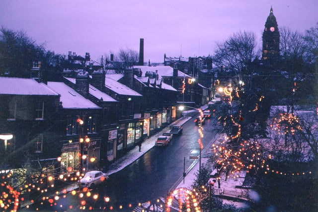 Leeds, December 1968. Looking south up Queen Street towards Morley Town Hall (David Atkinson Archive).