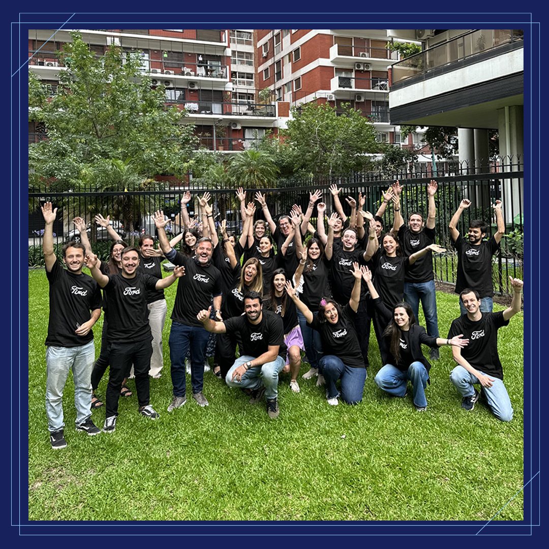 Ford + WPP: 80° Aniversario de trabajo conjunto 😀. Acá, nuestro Team Ford celebrando!