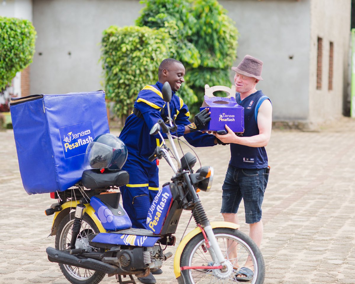 AFinbank's tweet photo. 😍Jana na Pesaflash Gahunda n’ubu ntirahinduka ni Orayitiiii😍
Turabire hamwe uko delivery y’uno munsi yaryoheye abatsinze muri @KazozaFM 🔥😍
Ubundi umuntu atarajana na Pesaflash abigenza gute?
🤗Jana na Pesaflash 🫱🏾🫲🏻
#Finbank
#Janapesaflash
#Ourcustomerfirst
#switchtofinbank https://t.co/0zTNdDdIJc