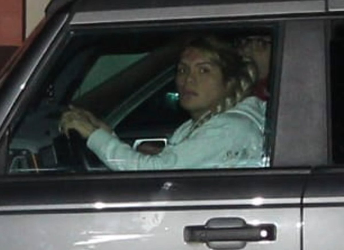 scortsol dominguez (@parissobreparis) on Twitter photo 