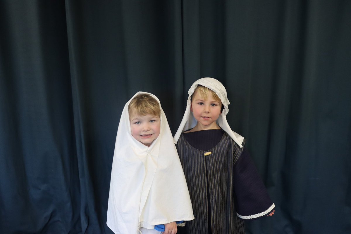 We are so proud of all our children in reception for 3 fantastic nativity performances of ‘The Bossy King’! <a href="/MrGSGC/">Mr Grogan</a> <a href="/missksgc/">Miss Killian</a> ⭐️