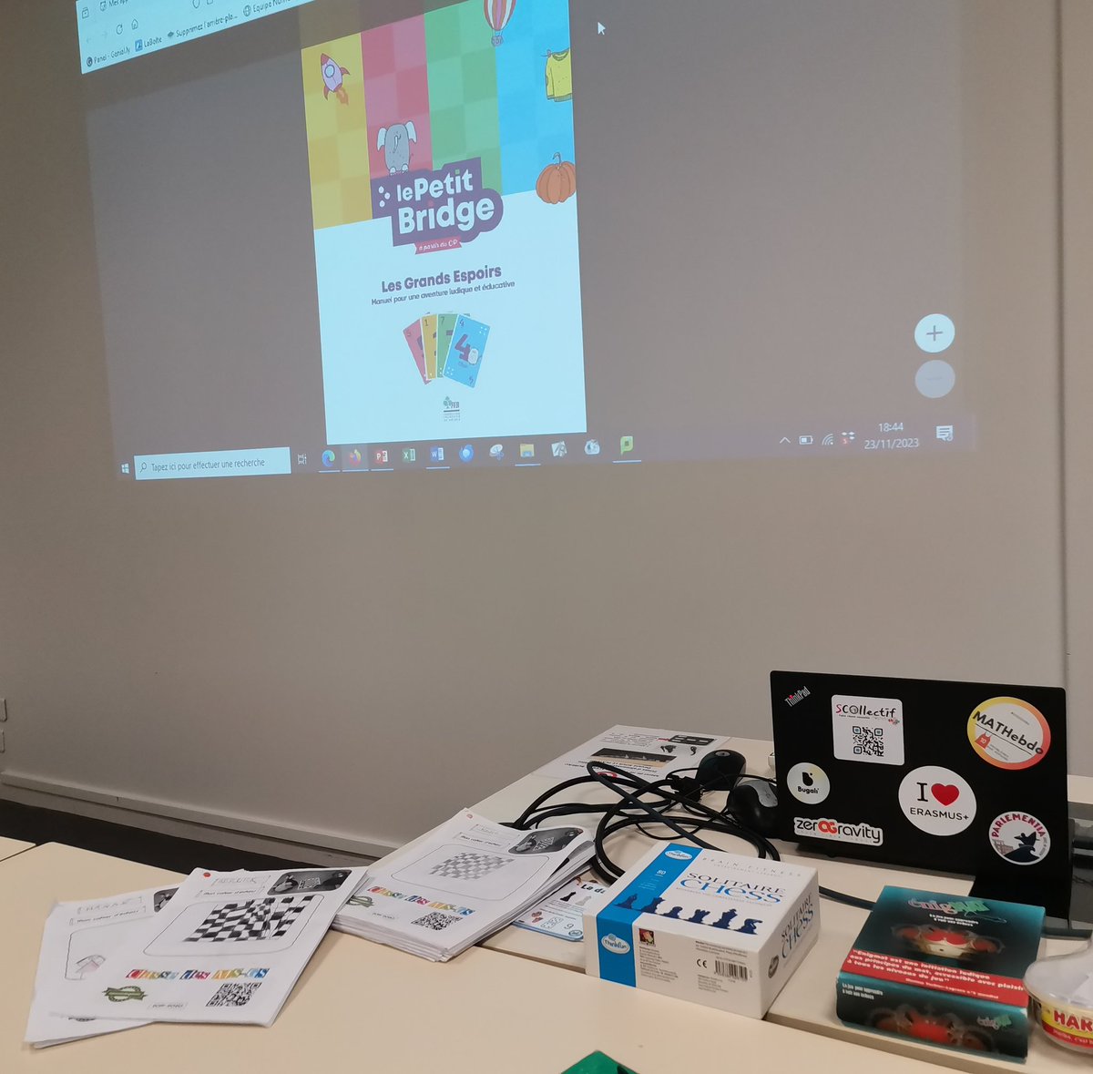 Sports de l’esprit 86 (@echecsetmaths86) on Twitter photo Formation départementale sports de l'esprit à #Poitiers : découverte du #PetitBridge ♠️♦️, intérêt et proposition de séquence pédagogique #echecs ♟️
<a href="/PoitiersMigne/">Poitiers-Migné Échecs</a> <a href="/DSDEN86/">DSDEN de la VIENNE</a>
<a href="/QuotiChess/">QuotiChess 🐘</a> <a href="/EymeryArnaud/">Arnaud Eymery</a> <a href="/SCOllectif_asso/">SCOllectif 🐘</a> <a href="/PetitBridgeChal/">Petit Bridge Challenge 🐘</a> Formation départementale sports de l'esprit à #Poitiers : découverte du #PetitBridge ♠️♦️, intérêt et proposition de séquence pédagogique #echecs ♟️
<a href="/PoitiersMigne/">Poitiers-Migné Échecs</a> <a href="/DSDEN86/">DSDEN de la VIENNE</a>
<a href="/QuotiChess/">QuotiChess 🐘</a> <a href="/EymeryArnaud/">Arnaud Eymery</a> <a href="/SCOllectif_asso/">SCOllectif 🐘</a> <a href="/PetitBridgeChal/">Petit Bridge Challenge 🐘</a>