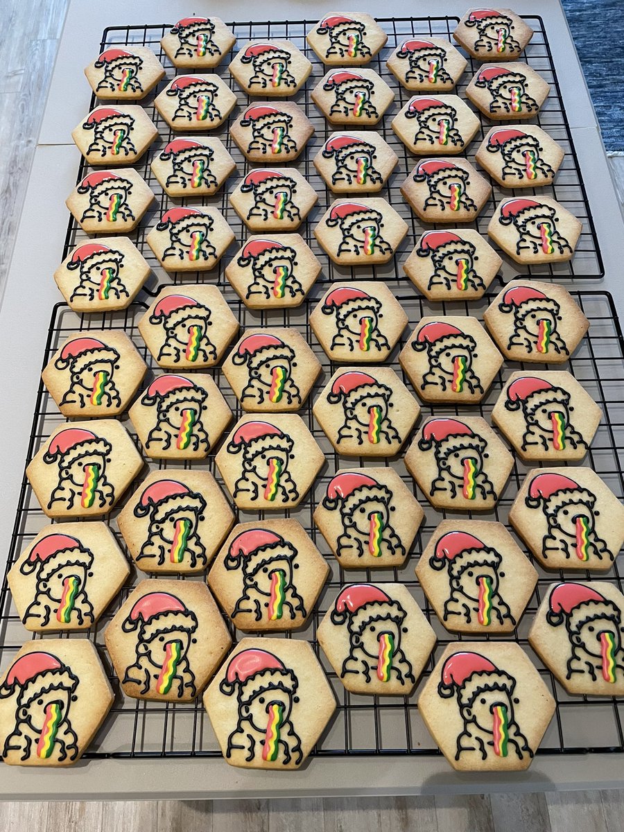 Merry Doodmas <a href="/doodles/">doodles</a>! Special thanks to <a href="/ArtDood_eth/">Follow @ArtDoodArt</a> for helping with the image!