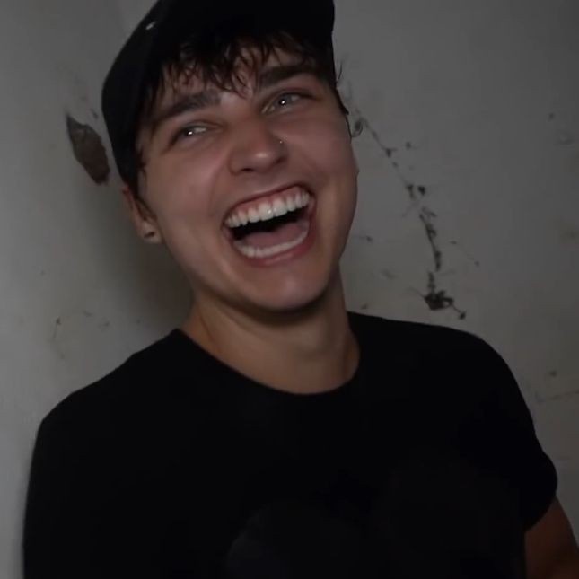 🖤🖤🖤