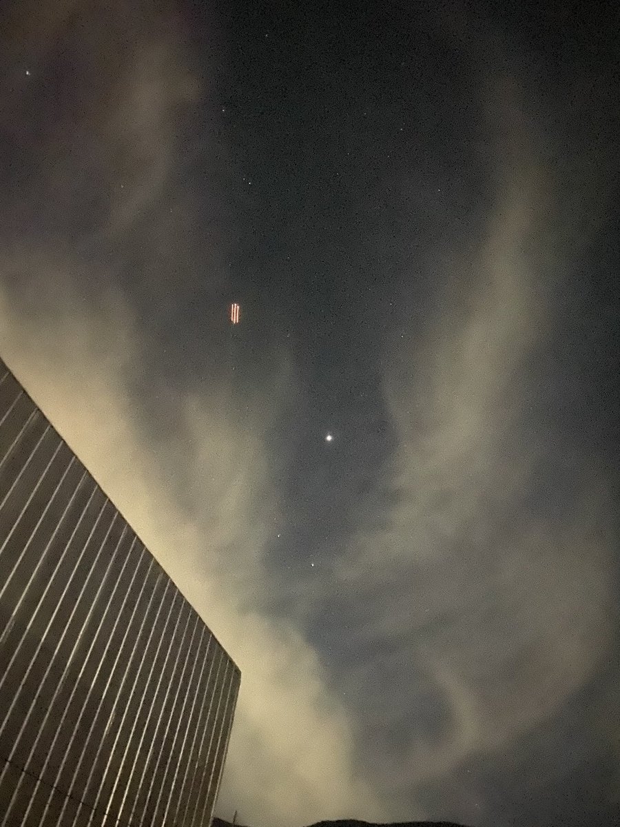 LegendOfSeba's tweet image. Yesterday I saw a ufo🛸 was absolutely crazy #UFO in Olmue Chile