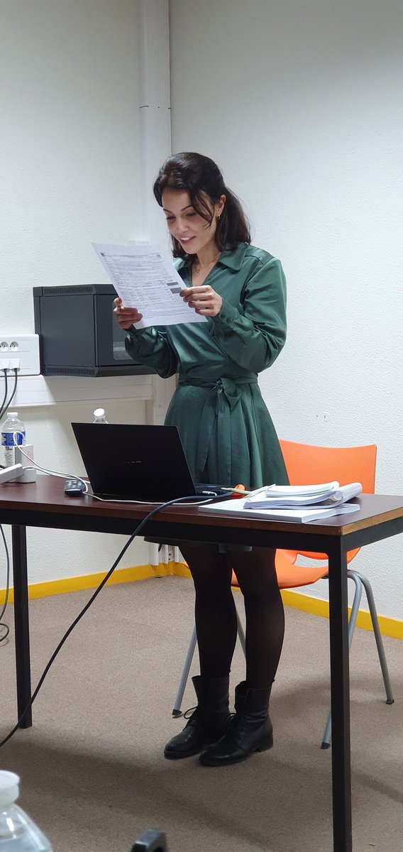 Aoife Daly (@dendrodaly) on Twitter photo Congratulations Dr. Roberta on a spectacular PhD defense today 💛 <a href="/DAndreaRobb/">Roberta D'Andrea</a> #dendrochronology #treerings Congratulations Dr. Roberta on a spectacular PhD defense today 💛 <a href="/DAndreaRobb/">Roberta D'Andrea</a> #dendrochronology #treerings