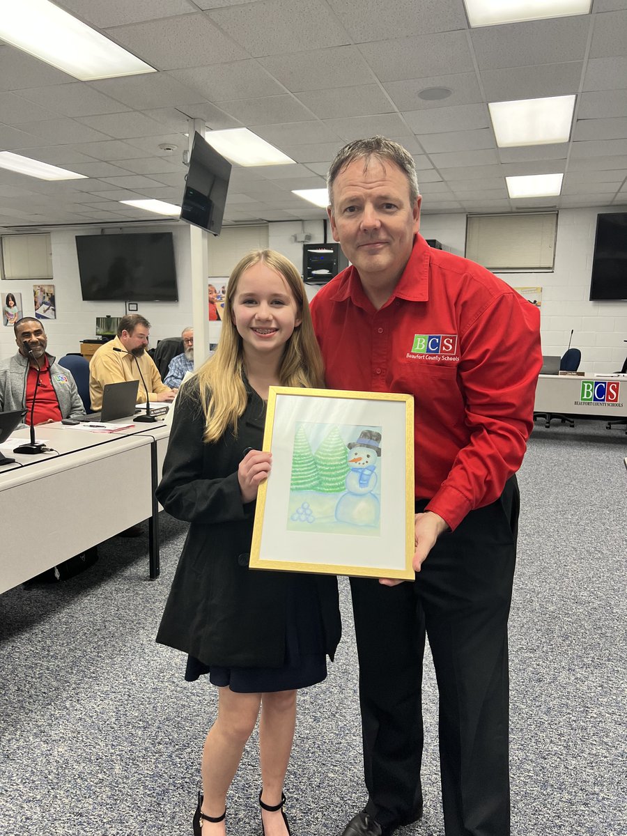 BeaufortCoSchNC's tweet image. Superintendent Christmas Card Winners are featured on the 2023 Christmas card; Leslie Lewis 3rd grade @ NES, Haven Lebel 7th grade @ PSJ, &amp;amp; Skye Wilkins, 10th grade @ SHS.
All finalists will be displayed in January on the art wall at the PD Center, 845 N. Pierce St.
