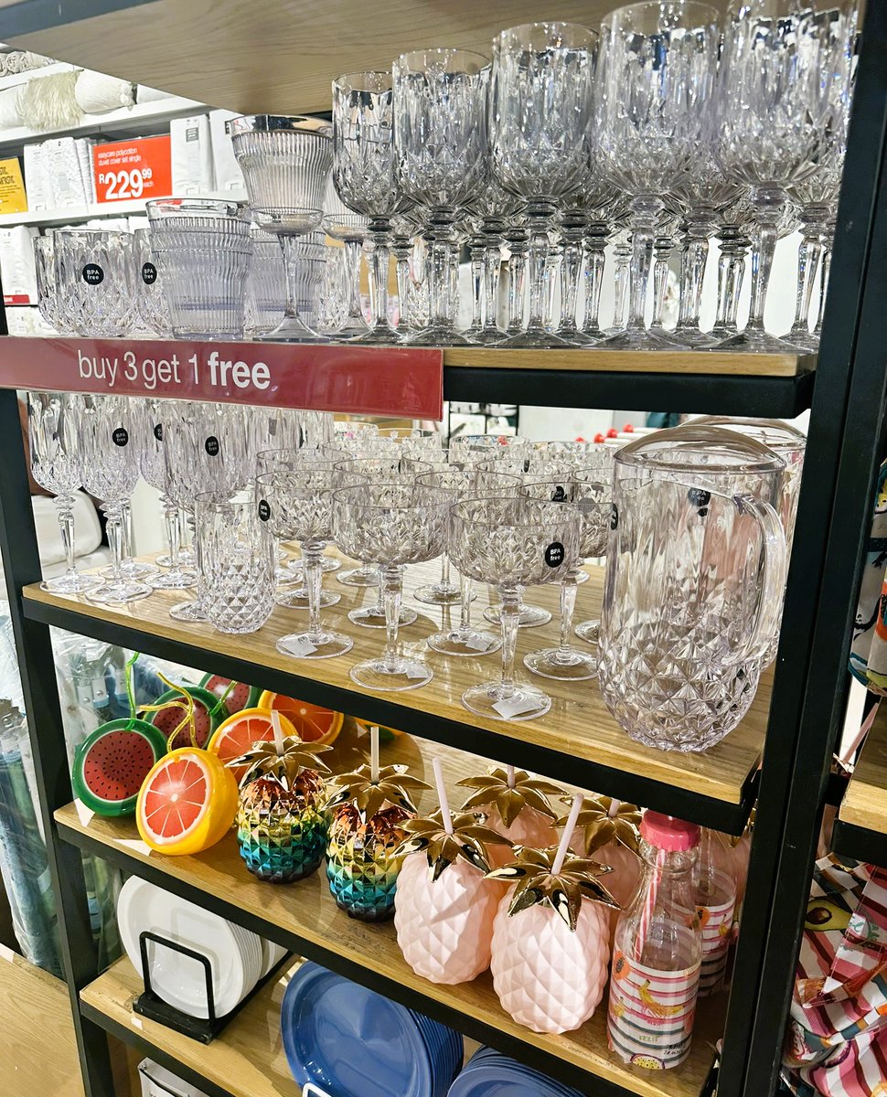 mallofthesouth's tweet image. ☀️🍹 Improve your summer vibes with @MrPriceHome's summer and poolside accessories collection! 🌴 Enhance your summer entertainment game with Mr Price Home's stylish, must-have additions. 🏖️✨

 #SummerReady #MrPriceHomeFinds #PoolsideChic 🌺🕶️