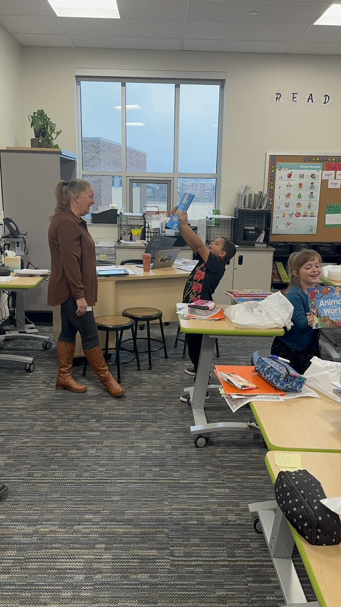 Grand View Elementary (@grandviewel) on Twitter photo We had our big Book Blast event this morning and it was amazing! Thank you to our families for donating over $30,000 so every student could receive new books to take home! <a href="/SVVSDsupt/">Jackie Kapushion, Ed.D.</a> <a href="/DPerfettiDeany/">Dina Perfetti-Deany</a> #stvrainstorm We had our big Book Blast event this morning and it was amazing! Thank you to our families for donating over $30,000 so every student could receive new books to take home! <a href="/SVVSDsupt/">Jackie Kapushion, Ed.D.</a> <a href="/DPerfettiDeany/">Dina Perfetti-Deany</a> #stvrainstorm