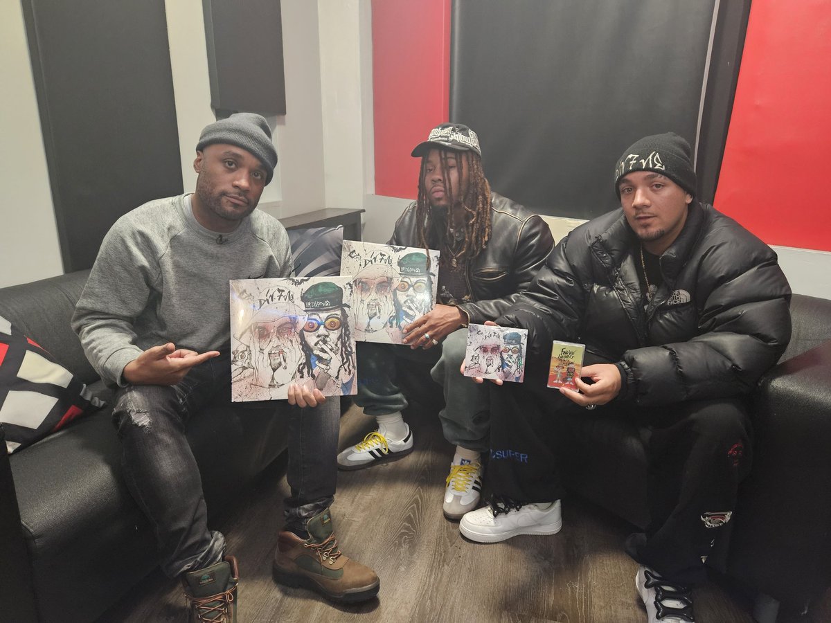S/o 2 dope Mcs @jakingthedivine & @Javi_Darko_ pullin to my first Ep 'Diggin Wit Deme' Artist edition they latest album 'Fear and Loathing in Long Island'