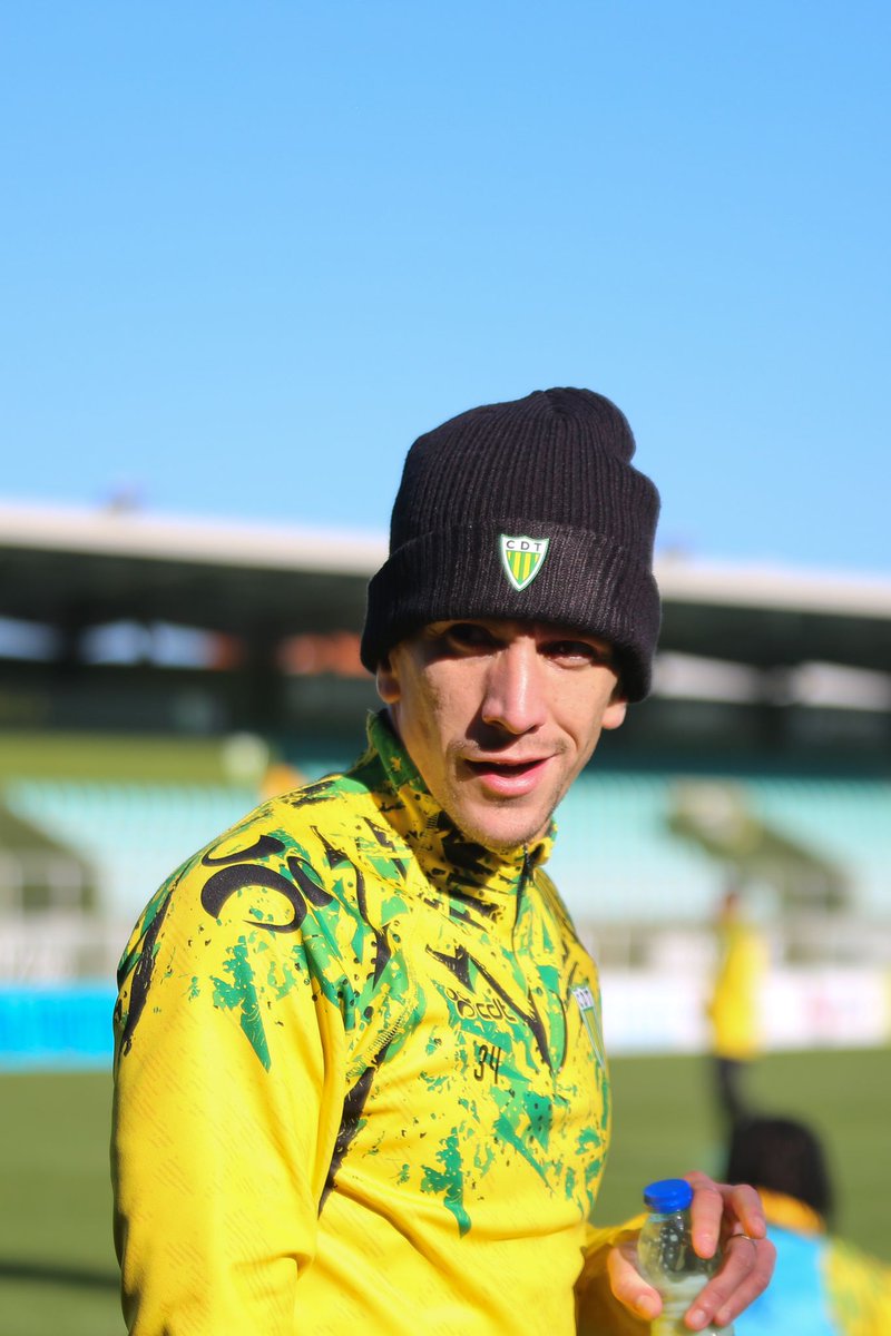 CDTondela1933's tweet image. Com este frio só mesmo de gorro 🥶🌟
Compra o teu na Loja CDT 🎄🎁✌️ 

#MágicoTondela