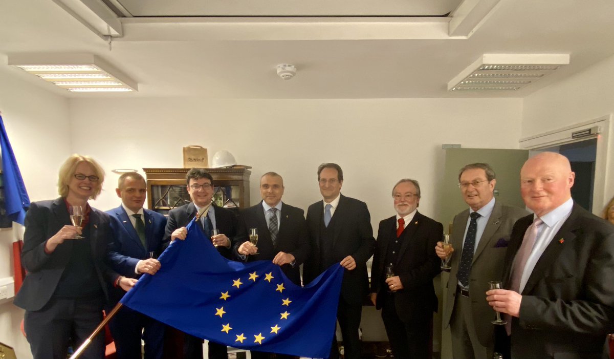 UA Consulate in EDI (@ukrinedinburgh) on Twitter photo The Consular Corps in Scotland are sending sincere congratulations to the people of 🇺🇦#Ukraine on opening the new chapter in their 🇪🇺 integration path!
Grateful to <a href="/GermanCGEdin/">Christiane Hullmann</a> <a href="/ChristophCrepaz/">Christoph Crepaz</a> <a href="/PLinEdinburgh/">PLinEdinburgh</a> <a href="/PaillerSte94881/">Pailler Stephane</a> for your tireless efforts in supporting Ukraine. The Consular Corps in Scotland are sending sincere congratulations to the people of 🇺🇦#Ukraine on opening the new chapter in their 🇪🇺 integration path!
Grateful to <a href="/GermanCGEdin/">Christiane Hullmann</a> <a href="/ChristophCrepaz/">Christoph Crepaz</a> <a href="/PLinEdinburgh/">PLinEdinburgh</a> <a href="/PaillerSte94881/">Pailler Stephane</a> for your tireless efforts in supporting Ukraine.
