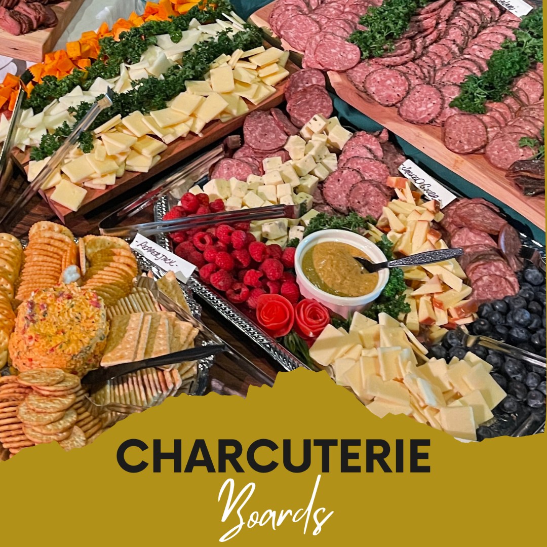 Holiday parties call for Dalie's charcuterie boards! 🎄🎉😋 Order at the register, or give us a 📞 at 636.529.1898. #charcuterie #daliessmokehouse #barbecue #holidaymenu