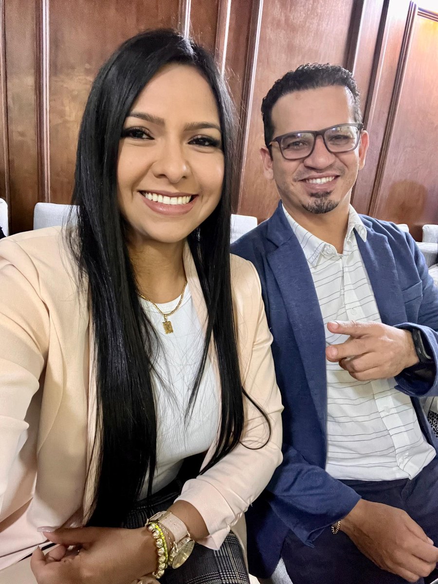 Ginkellys16's tweet photo. 📸#EnaFotos|| Desde el Hemiciclo del Palacio Federal Legislativo, #Ayer participamos las Diputadas y Diputados del Bloque de la patria en la sesión ordinaria de la @Asamblea_Ven .
#DialogoEsPazYSoberania https://t.co/7aF4KkPQOZ