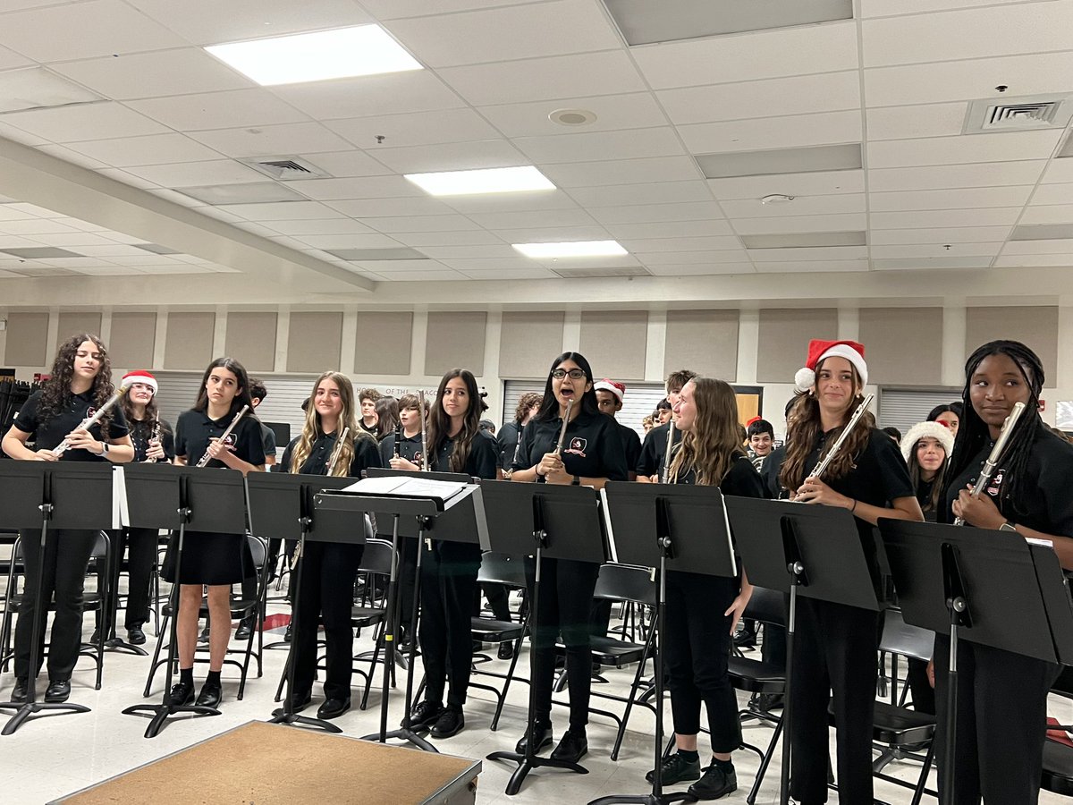 Thank you Mr. Fraley for another fabulous Winter Band Concert tonight! #holidayseason  <a href="/DonEstridgeHTMS/">The Official Don</a>