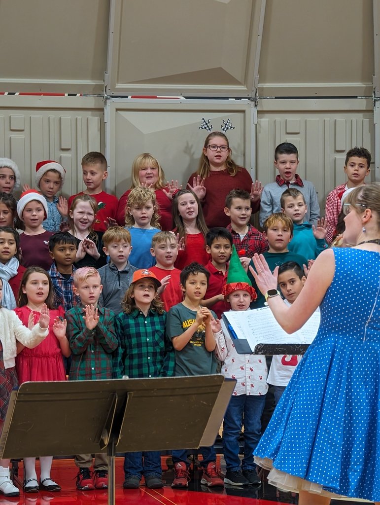 Fantastic winter concert this evening from Mrs. Zern and our 3rd and 5th grade classes. Such an incredible way to enjoy this time of year. #WeAreMCUSD