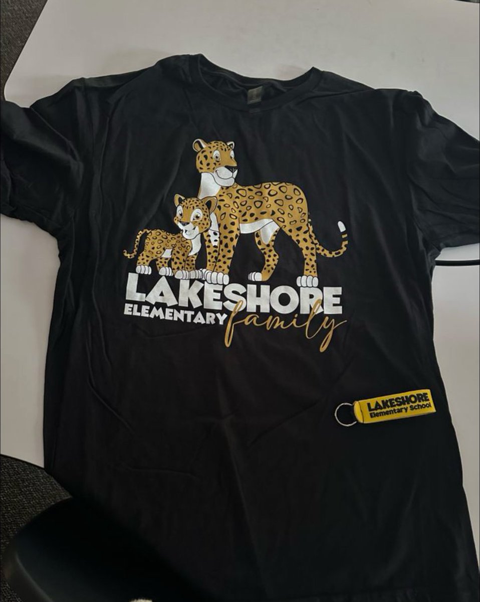 Thank you so much to our admin. I love being a part of the Lakeshore Leopard family! 🫶🏻 #wearelakeshore <a href="/HumbleISD_LSE/">Lakeshore Elementary</a> <a href="/HumbleISD/">Humble ISD</a>