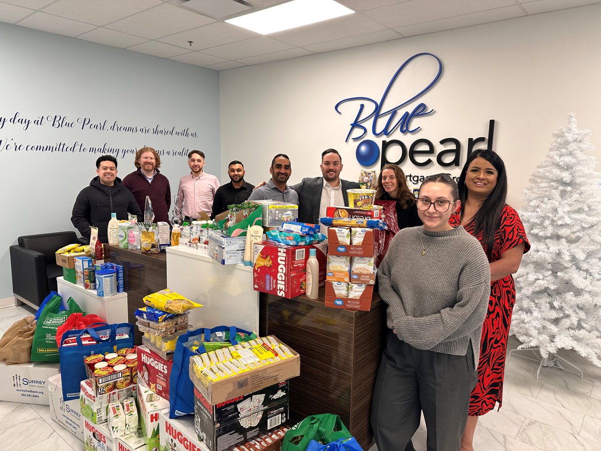 Blue Pearl is proud to donate again this year to Surrey Food Bank! We thank every member of the team for helping those who may not be as lucky as we are this Christmas/Holidays.

#foodbank #donation #fooddrive #surreyfoodbank #christmas #holidays