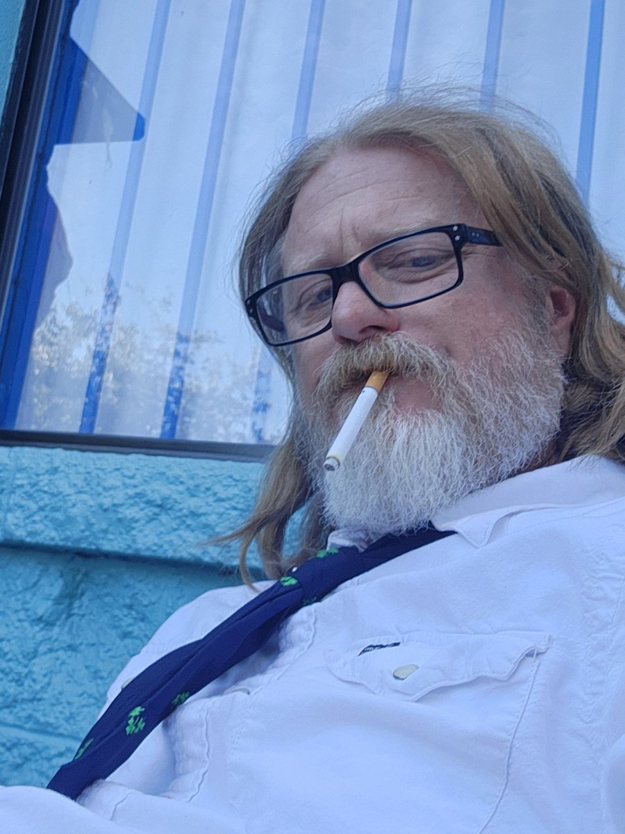 DawsAngeles tweet media