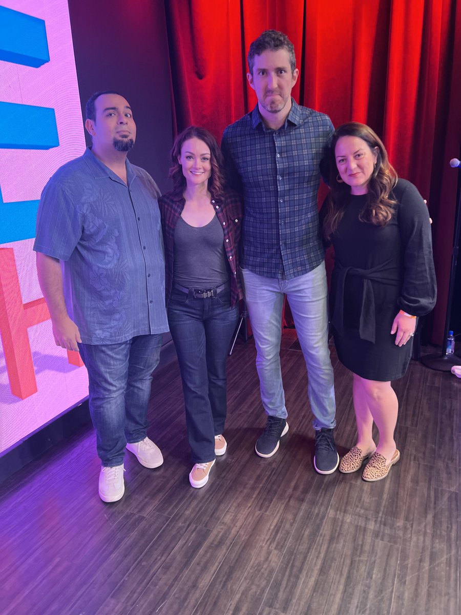 So fun to meet @DGlaucomflecken at @TheIrvineImprov! @mike_yassa got himself a Texaco Mike shirt which might become the new @YassaLab uniform.