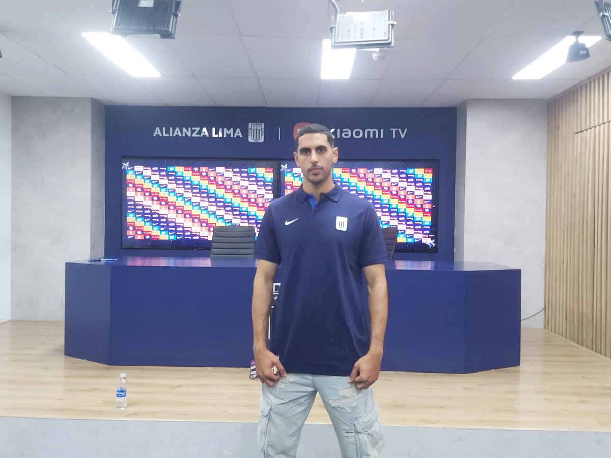 Gary HR (@garyale29) on Twitter photo Pablo Sababg en EXCLUSIVA con <a href="/LR_Deportes/">Deportes La República</a> habló de todo.
Su renovación con Alianza, sus objetivos para el 2024, la polémica fiesta en la que participó y también, lo que quiere Alejandro Restrepo de él y de yapa, un mensaje a los hinchas blanquiazules. Pablo Sababg en EXCLUSIVA con <a href="/LR_Deportes/">Deportes La República</a> habló de todo.
Su renovación con Alianza, sus objetivos para el 2024, la polémica fiesta en la que participó y también, lo que quiere Alejandro Restrepo de él y de yapa, un mensaje a los hinchas blanquiazules.