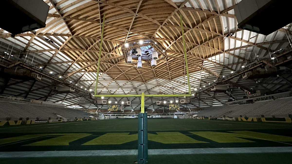 After a great conversation with <a href="/NMU_CoachRich/">Shane Richardson</a> I’m extremely BLESSED to say I received a offer from <a href="/NMU_Football/">NMU Football</a> !!!!