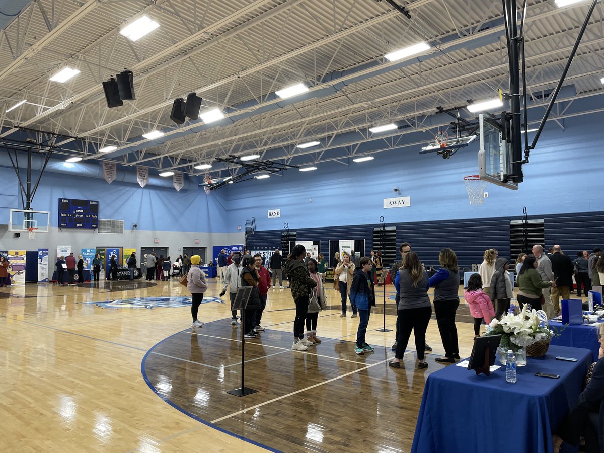 RCS parents exploring the many school offerings available for next year!