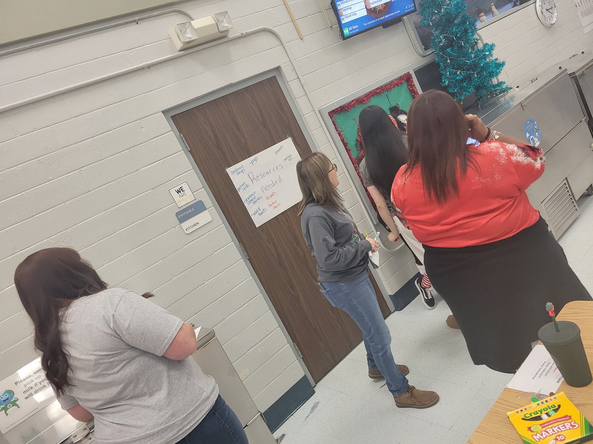 Freeman teachers had vertical conversations today at our faculty meeting about student discourse. Great conversations and ideas were shared! Foxes are P³ capable🦊🦊 #pisdmathchat #FreemanFoxes