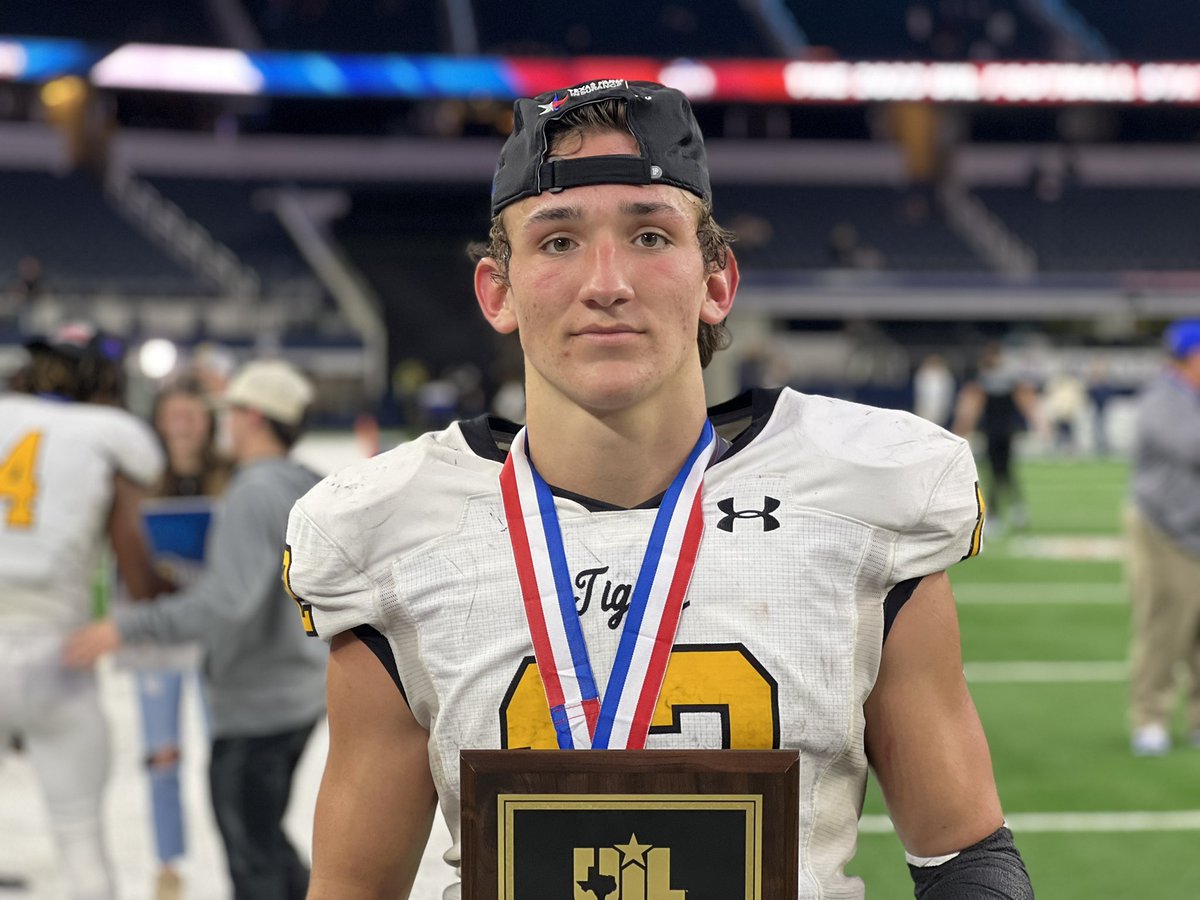 2025 Malakoff QB/ATH Mike Jones made enormous plays on both sides of the ball to lead the Tigers to a 3A Division I state championship. 

Multi sport standout who also features on the baseball diamond in the spring and summer. Stock up 📈

<a href="/Mike_Jones127/">Mike Jones</a> | <a href="/MalakoffFB/">Malakoff Football</a>