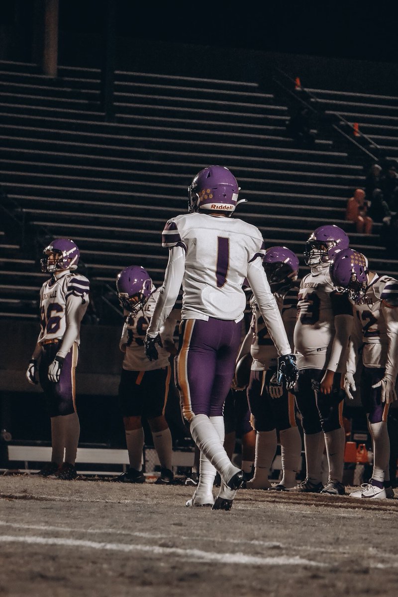 Class of 2025
Playmaker
Positions: Athlete 

hudl.com/v/2MrZwD