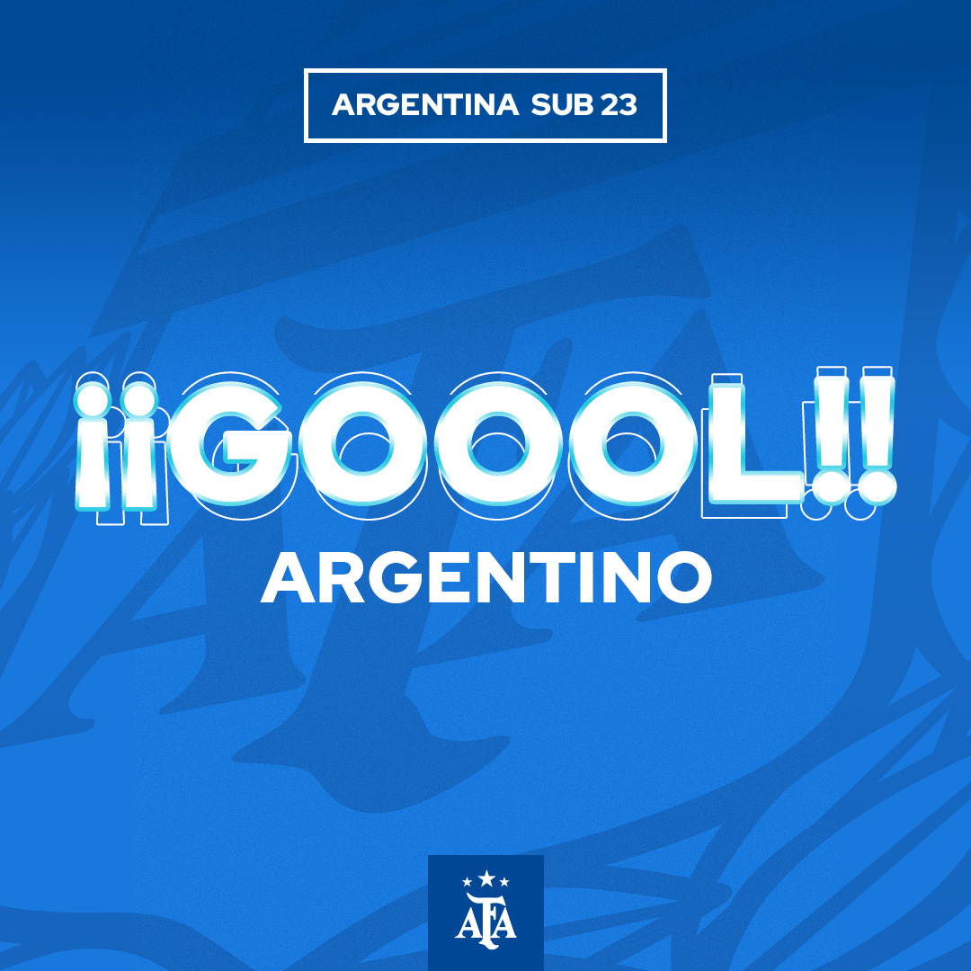 🏆 #Sub23 🗓 Amistoso internacional ⚽ #Argentina 🇦🇷 3 🆚 #Ecuador 🇪🇨 0 👉🏻 ¡GOOOOOOOL DE ARGENTINA! Santiago Castro, con un gran derechazo, marcó el tercer tanto de la noche.