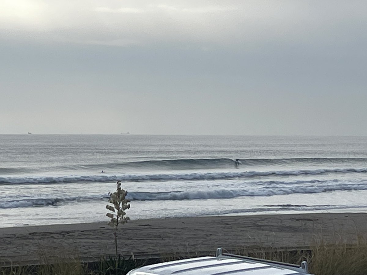 ether512's tweet image. 白渚良かった！
人も少なくていいね
大袈裟に言って最高！
#サーフィン
#波乗り