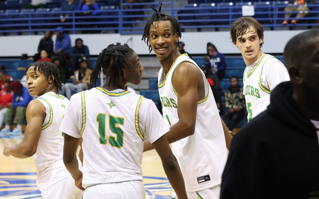 I am having fun with this group… I can’t wait until the Allen Iverson Classic this weekend in Augusta then we are headed to the John Wall Invitational!! Trusting the process with this group!! <a href="/PaulMcneilJr/">P2⚡️</a> <a href="/HoopsRichmond/">RichmondRaiderHoops</a> <a href="/DonaldWllm/">Donald Pettigrew</a> @zyrique5 @Team803A