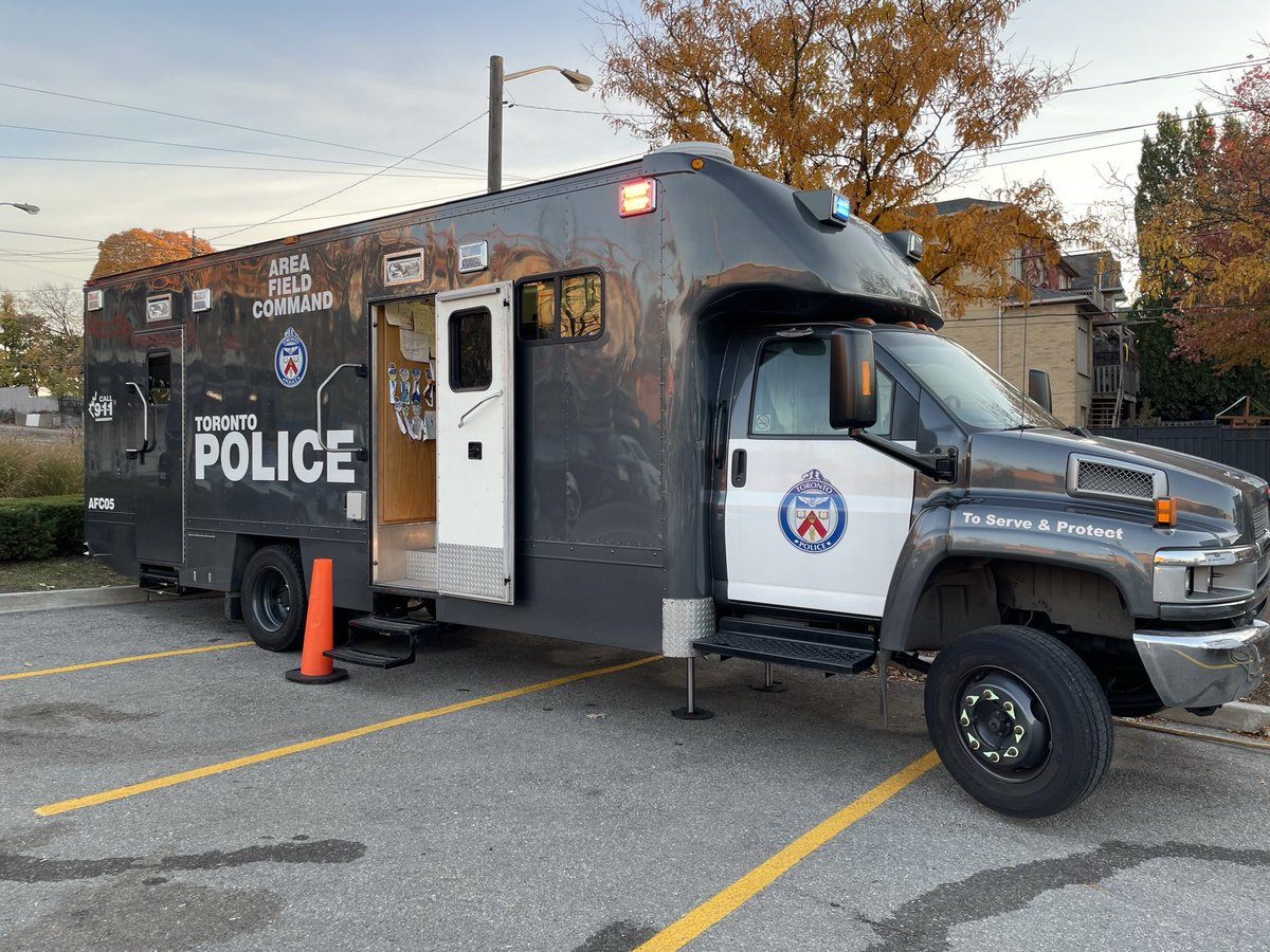 We will have a command vehicle at 2665 Lawrence Avenue East - The Scarborough Muslim Association for the day - tomorrow, Dec 15, from 10am to 7pm. Everyone is invited to visit.