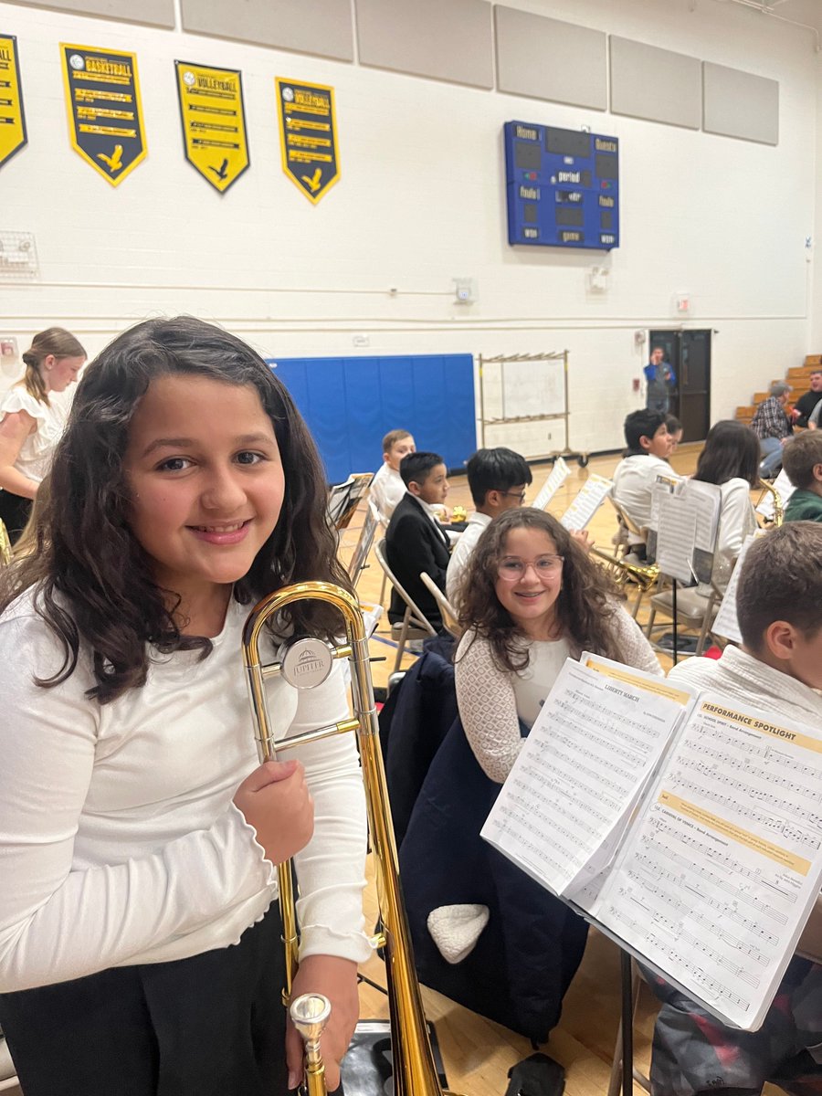 PennoyerSchool's tweet image. Our talented Pennoyer band students lived up to our high expectations! The Winter Concert was truly spectacular, and we want to congratulate all of our talented musicians for their outstanding performances. The #PennoyerPride is strong in this musical community!