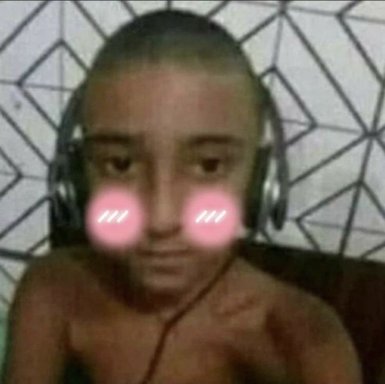 KIRSTJE4N's tweet photo. minha honesta reação abaixo https://t.co/8mdbWUoAaT