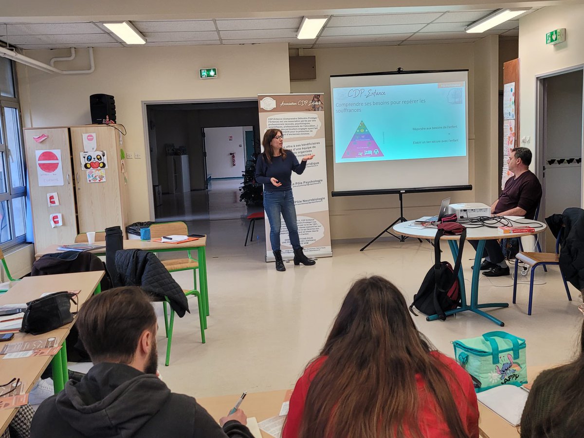 Intervention de CDPENFANCE dans un centre de loisirs de Lognes avec Sandra Hernandez, Diana Mendes et Pascal Cussigh. Thème signalement et information préoccupante.