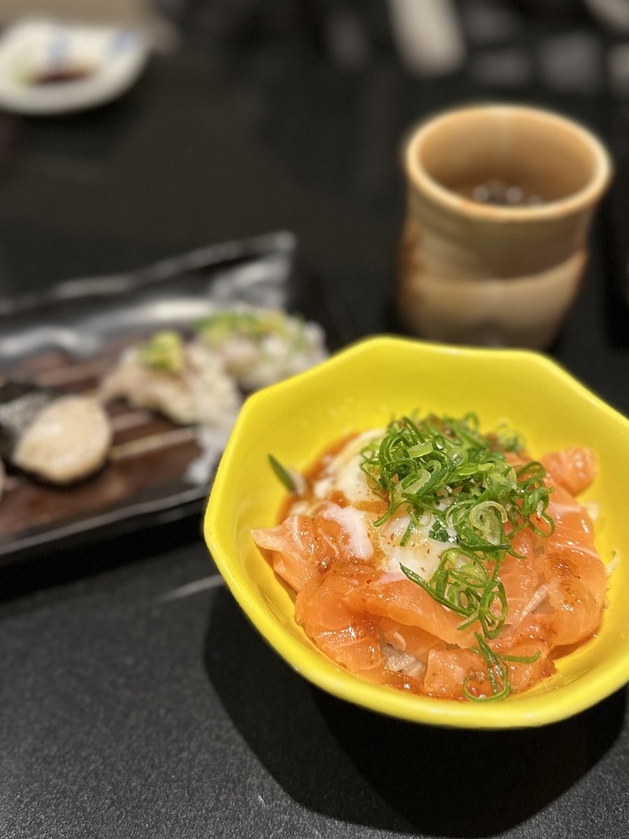 ユッケにユッケ