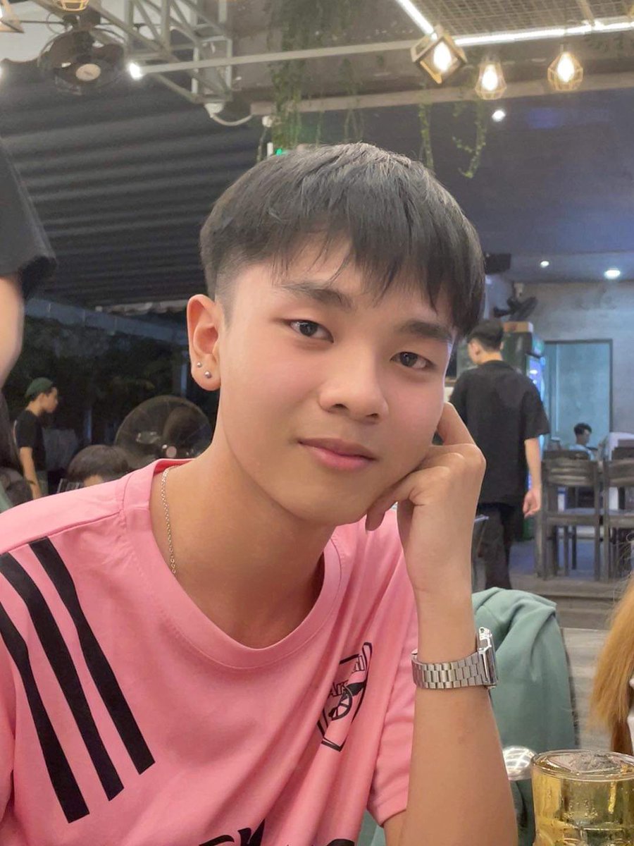 Nhậu chung hông anh em 🤭