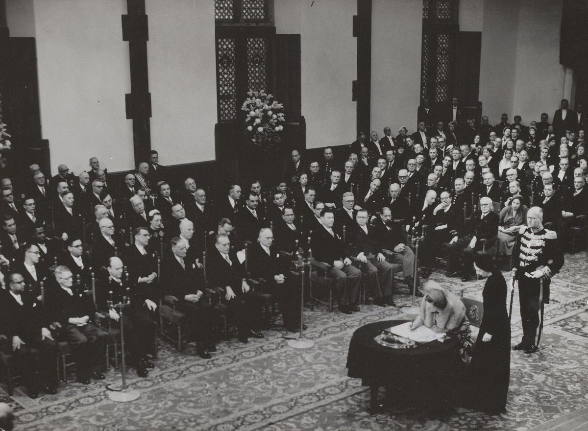Roald Lapperre (@lapperre) on Twitter photo Vandaag Koninkrijksdag, ook wel Dia di Reino, Kingdom Day of Statuutdag. De dag waarop de ondertekening van het Statuut voor het Koninkrijk op 15 december 1954 wordt gevierd.
Studenten van <a href="/dehaagse/">De Haagse Hogeschool / THUAS (INACTIEF/INACTIVE)</a> organiseren er een mooi symposium over ➡️ youtu.be/1hq96v_D4jg?si… Vandaag Koninkrijksdag, ook wel Dia di Reino, Kingdom Day of Statuutdag. De dag waarop de ondertekening van het Statuut voor het Koninkrijk op 15 december 1954 wordt gevierd.
Studenten van <a href="/dehaagse/">De Haagse Hogeschool / THUAS (INACTIEF/INACTIVE)</a> organiseren er een mooi symposium over ➡️ youtu.be/1hq96v_D4jg?si…