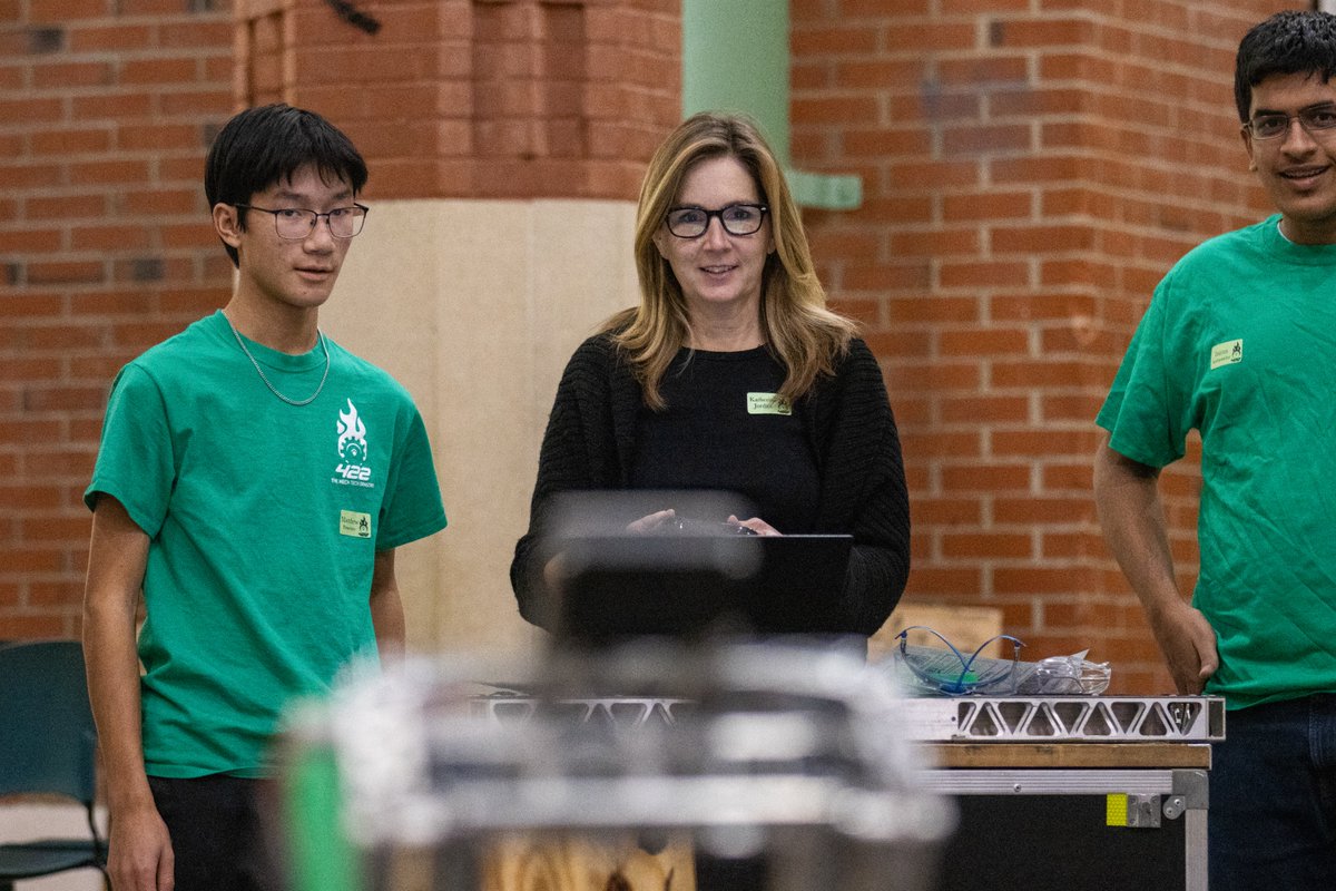 FRC422's tweet photo. This year we brought back our Legislative Open House! Our team had a great time sharing our passion for robotics and FIRST! All the guests got to drive our robot and learn about our community outreach efforts. @FIRSTweets @FIRSTChesapeake https://t.co/sbC8y73WBr