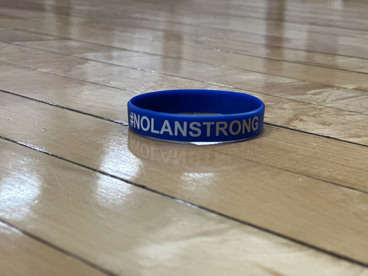 Tim Testa (@coach_testa) on Twitter photo Blue Jay Victory.
Shout out to <a href="/TrackDavidson/">Aaron Davidson</a> for having the courage to speak at today’s service for his son, Nolan. His words brought everyone to laughter and tears. A true leader in the running community, Aaron showed why is he so respected amongst his peers. Tough as hell. Blue Jay Victory.
Shout out to <a href="/TrackDavidson/">Aaron Davidson</a> for having the courage to speak at today’s service for his son, Nolan. His words brought everyone to laughter and tears. A true leader in the running community, Aaron showed why is he so respected amongst his peers. Tough as hell.