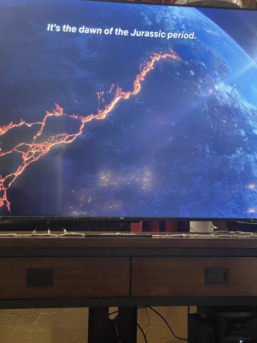 honesty: I started watching a dinosaur documentary at the beginning of the 4th quarter https://t.co/