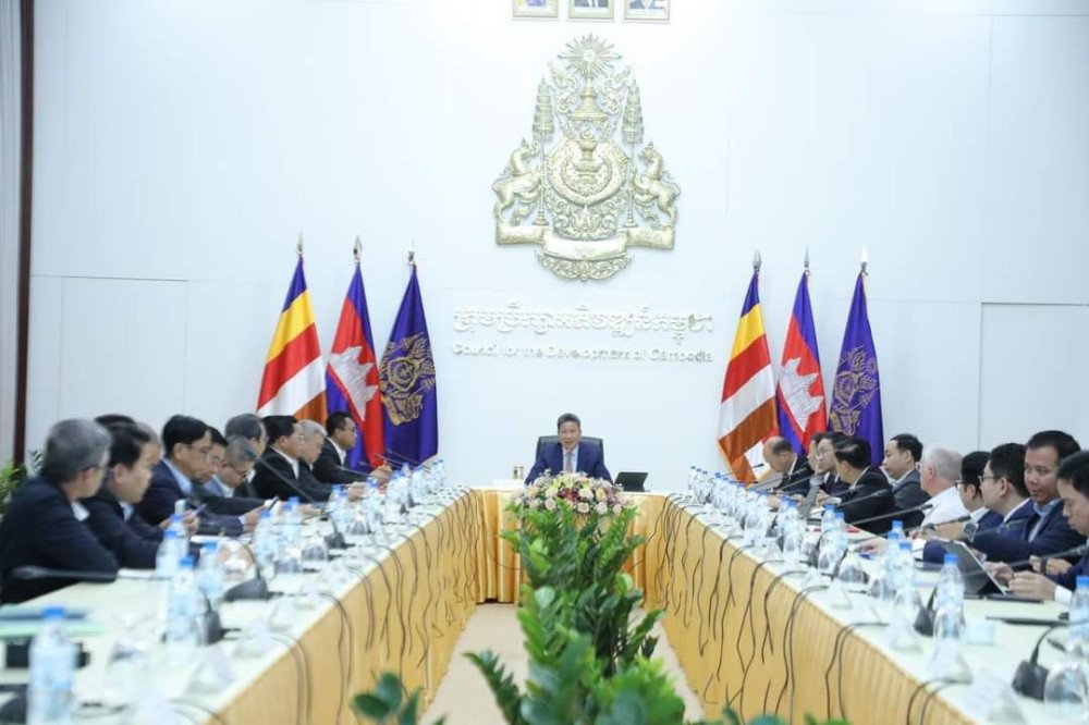 China Road &amp; Bridge Corp (CRBC) conducting preliminary feasibility study of Phnom Penh-Siem Reap-Poipet Expressway Project, with plans to complete Phnom Penh-Siem Reap section in February and the Siem Reap-Poipet section in May 2024. akp.gov.kh/post/detail/29…