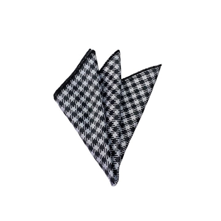 Siyah Beyaz kazayağıDesen Mendilli Kravat
4240-1MK
#venchycravatte