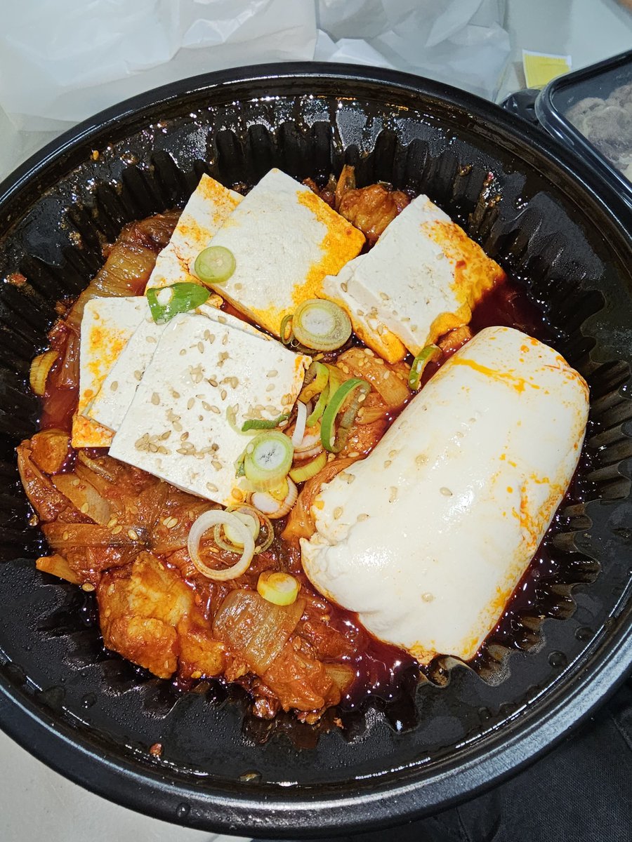 아니 김지웅 석매튜 꾸준히 김치찌개류 먹는거 줏대미침